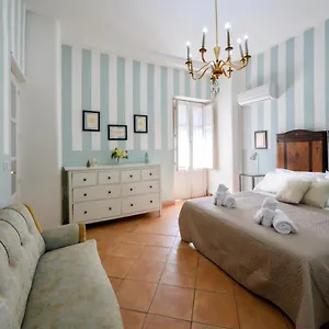 appartamento-casa-cerami13.taorminaitalyhotels.com/